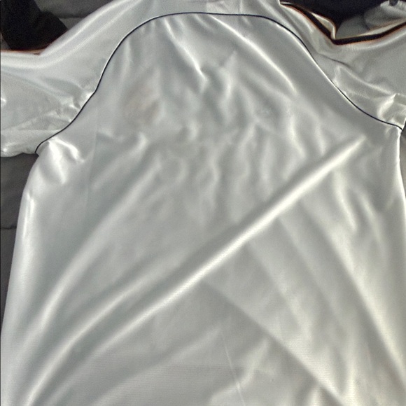 Adidas 99/00 Real Madrid White Jersey - Picture 9 of 10